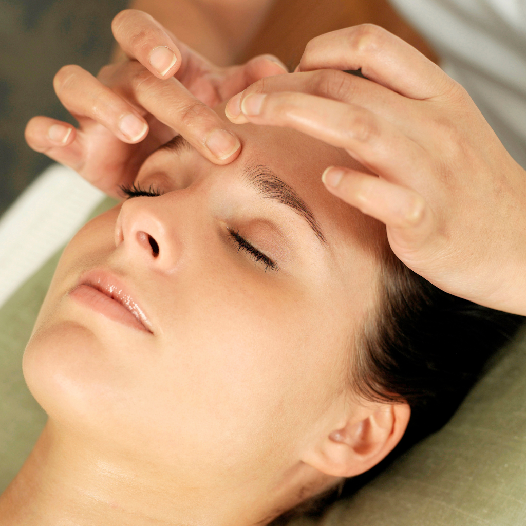 Head & foot massage in Chennai